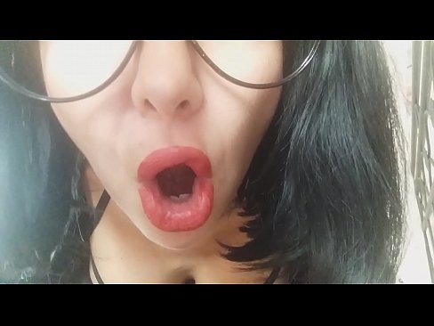❤️ Querida, sua madrasta não vai deixar você ir à escola hoje... Eu preciso muito de você... ☑ Porno em nós pt-br.123sex.ru ﹏